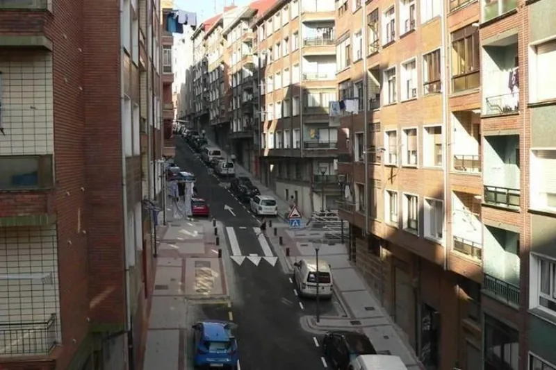 Hil egin da Sestaon lan-istripuz zauritu zen behargin bat