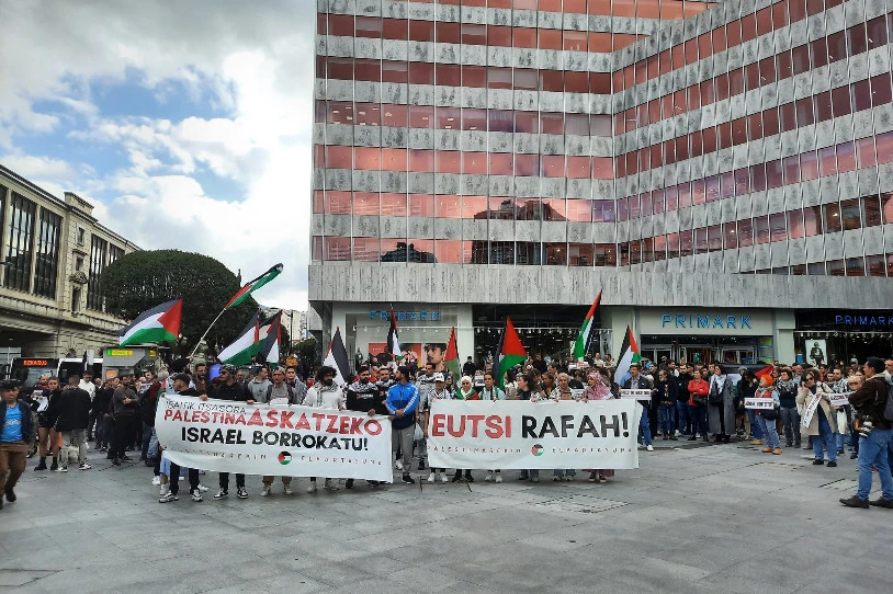 Palestinaren askatasunaren alde, berriz mobilizatu dira Euskal Herrian