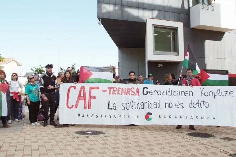 Etzi pertsona bat epaituko dute Tuteran, CAF-Trenasaren kontra egindako protesta baten harira