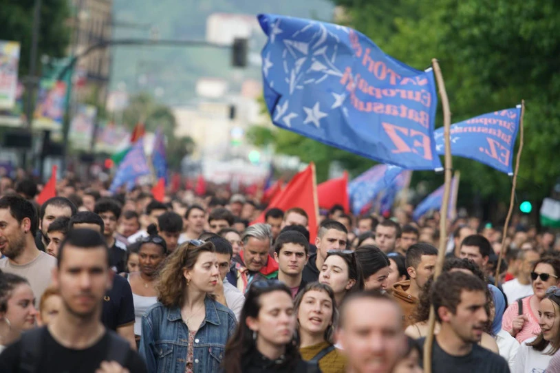 Faxismoaren, gerraren eta austeritatearen kontra, komunismoa alternatiba politiko erreal bilakatzera deitu du EHKSk