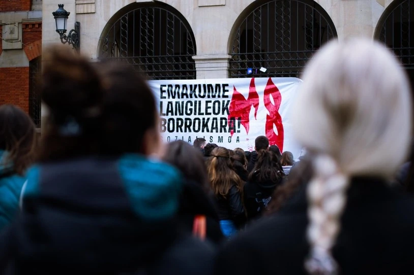 Bederatzi eraso matxista salatu dituzte Nafarroan asteburuan