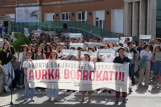 Abortatzeko eskubidearen urraketen kontra borrokatzera deitu du Itaiak