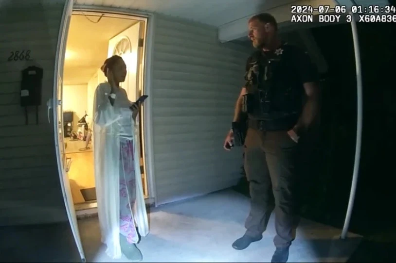 Illinoisen polizia batek emakume afroamerikar bat erail duen unea argitaratu dute
