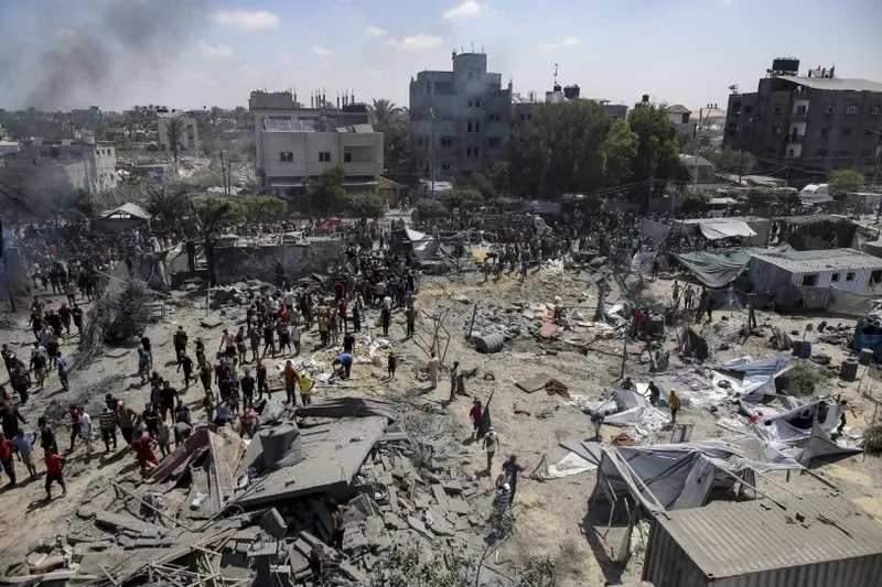 Beste gutxienez 50 palestinar erail dituzte sionistek azken orduetan
