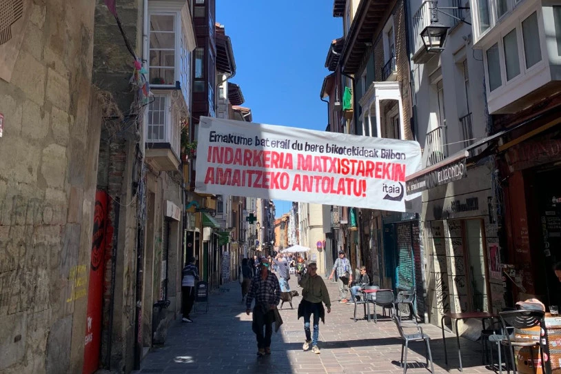 Lau eraso matxistaren berri eman dute Gastezein eta Donostian