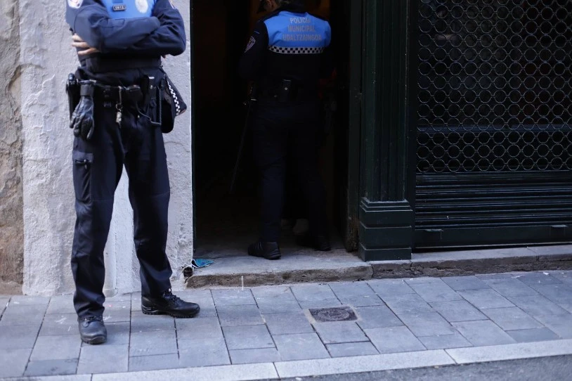 Ibercajak emakume bat etxegabetu nahi du Iruñean