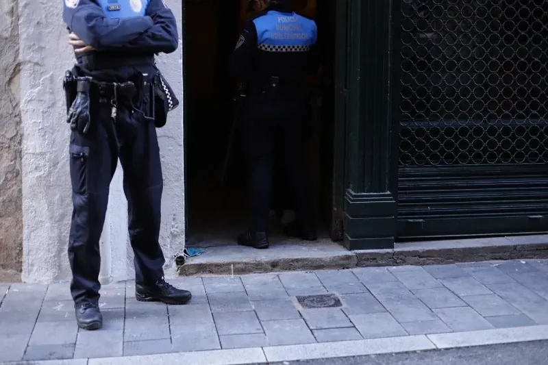 Ibercajak emakume bat etxegabetu nahi du Iruñean