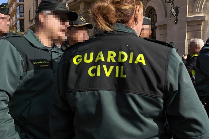 Guardia Zibil bat espetxeratu dute Ceutan, indarkeria matxistagatik