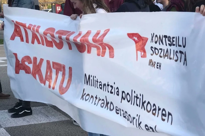 Baionan bost gazte lapurtar epaituko dituzte gaur, hainbat protestari lotuta