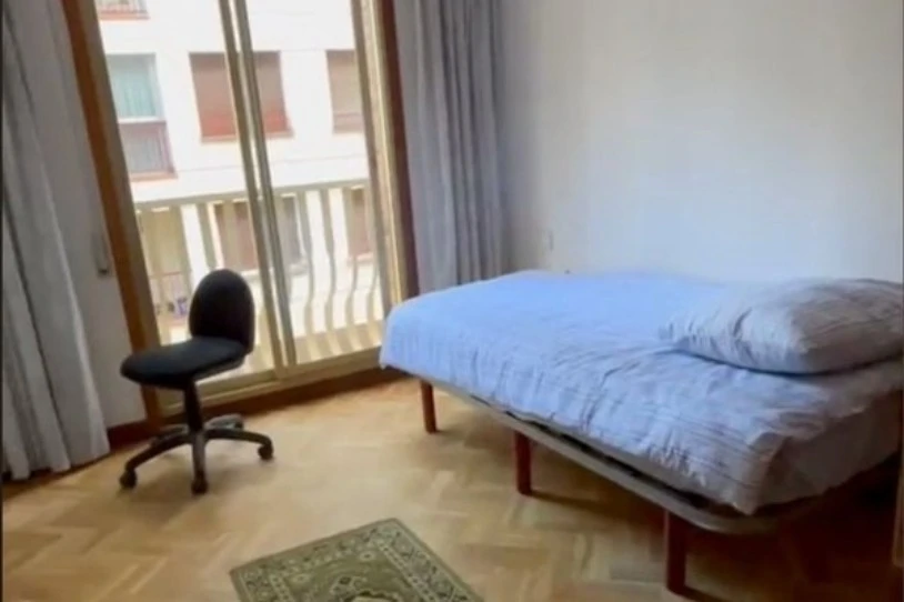 Logela baten alokairuaren prezioak %55 egin du gora azken hamarkadan