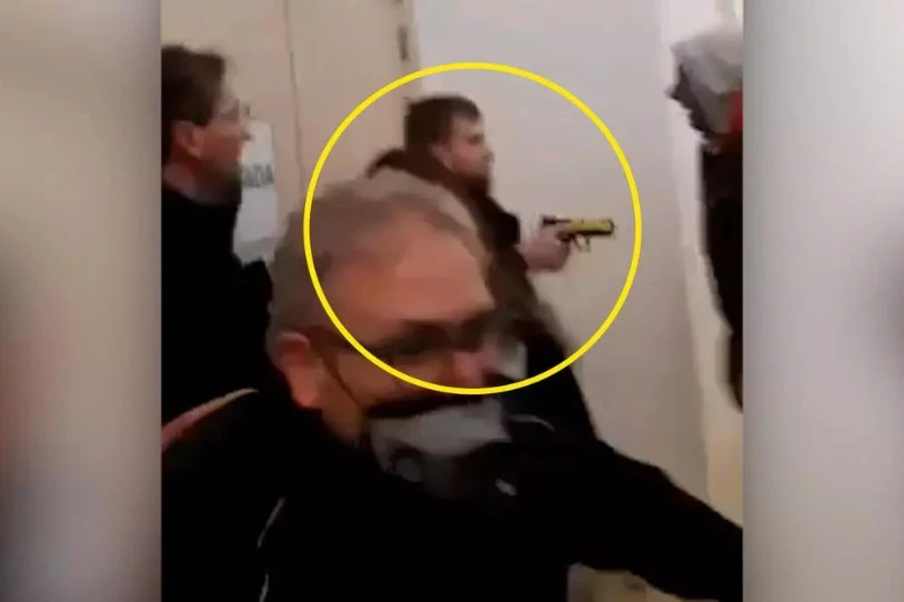 Artxibatu egin dute Konplutentse Unibertsitatean pistola atera zuen agente sionistaren auzia