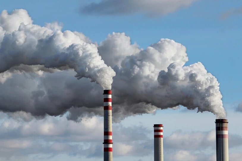 Parisko Akordioa sinatu zenetik, ia %8 egin du gora CO2 isurtzeak