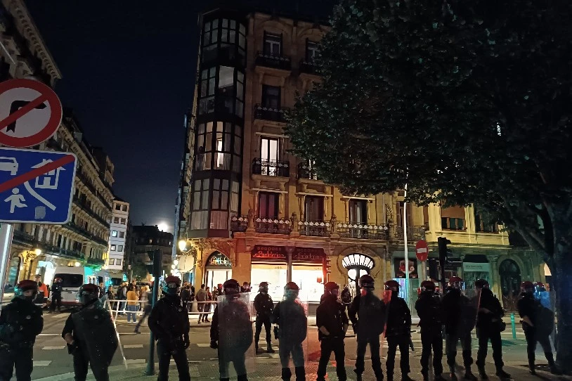 Porrot egin du 'Lo que no te cuentan de Donosti'-ren gaurko deialdiak