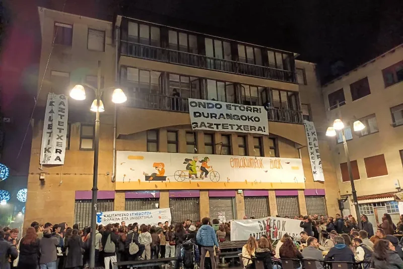 Gaztetxea dauka Durangok