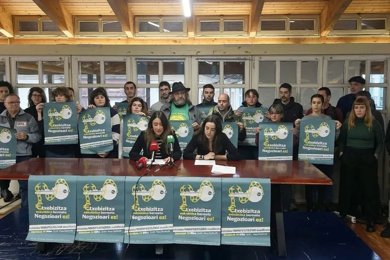 220 kolektibo baino gehiago batu dira larunbatean etxebizitza eskubidearen alde izango den mobilizaziora