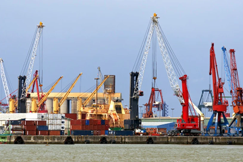 Bihotzekoak jota hil da marinel bat Bilboko portuan