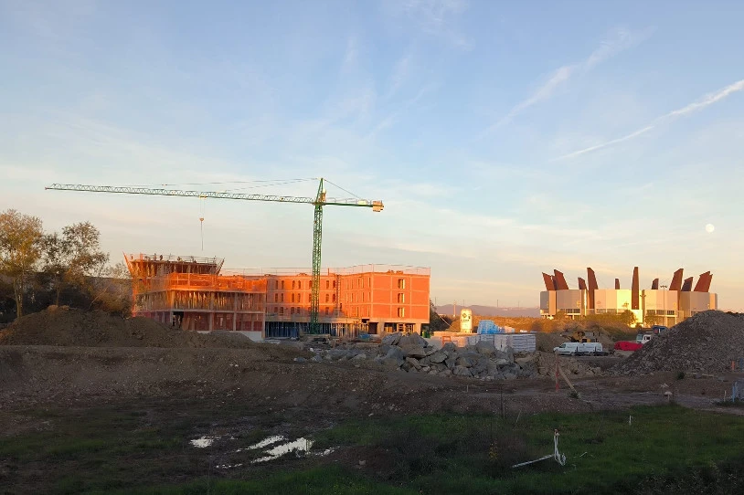 Urteko lehen lan-heriotza: Gasteizko obra batean galdu du bizia langile batek