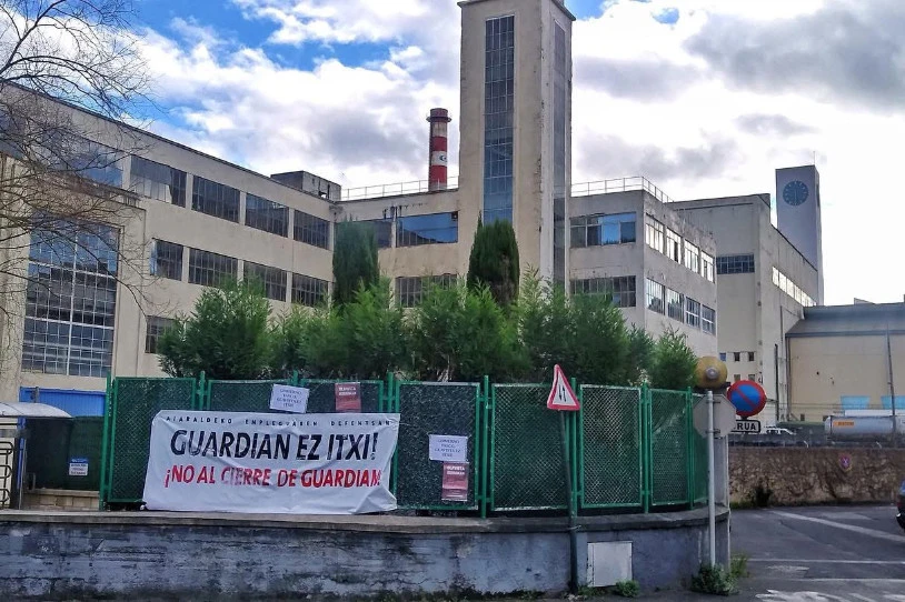 Laudioko Guardianeko langileak, greba mugagabera