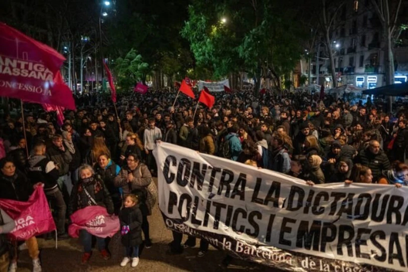 Milaka pertsona mobilizatu dira Bartzelonan, Antiga Massanaren desalojoaren aurka