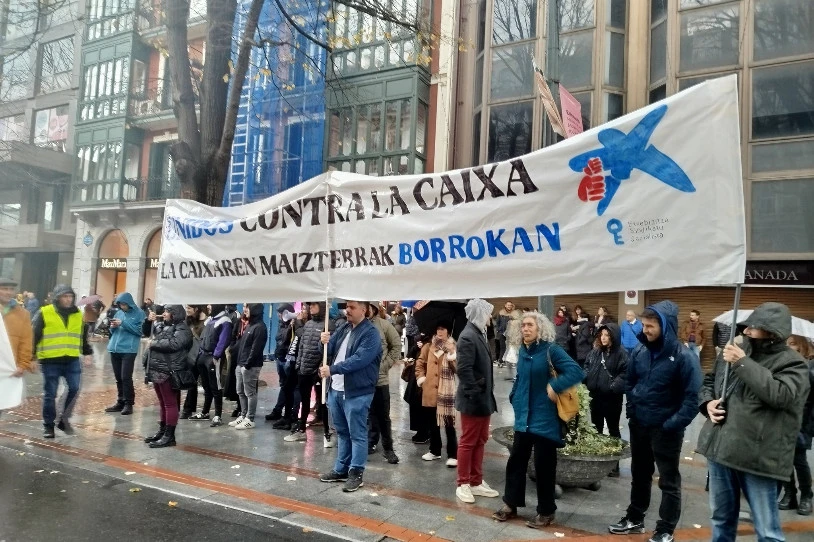 BBVAk eta CaixaBankek irabazi-errekorrak hautsi dituzte berriz, interes-tasa altuek bultzatuta