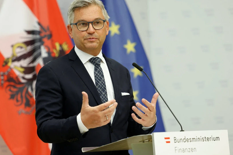 Deportazioak azkartzeko neurri gehiago hartuko ditu Europar Batasunak