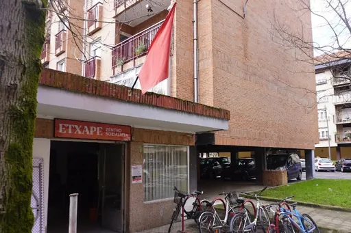 Zumaiako Etxape Sozialistaren 2. urteurrena ospatu dute