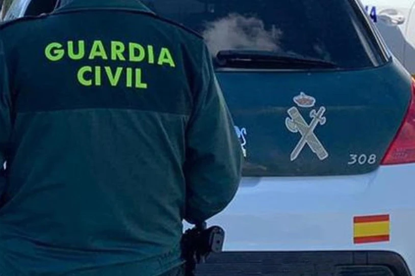 Guardia zibil batek bere bikotekidea erail eta zatikatu zuen Kanaria Handian 2020an