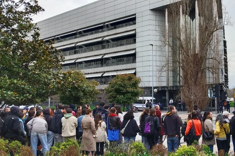 12.000 eurotik gorako isunak, etxegabetze bati aurre egiteagatik Gasteizen