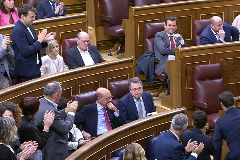Aitor Estebanek bidea egin du EAJren buruzagitza hartzeko