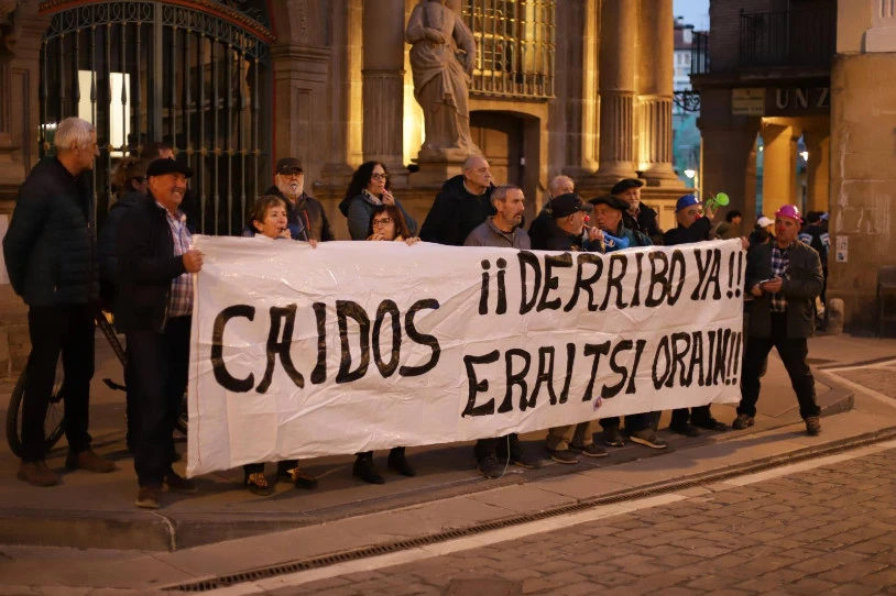 Erorien Monumentua eraitsi beharrean eraldatzeko lege-erreforma, onartua