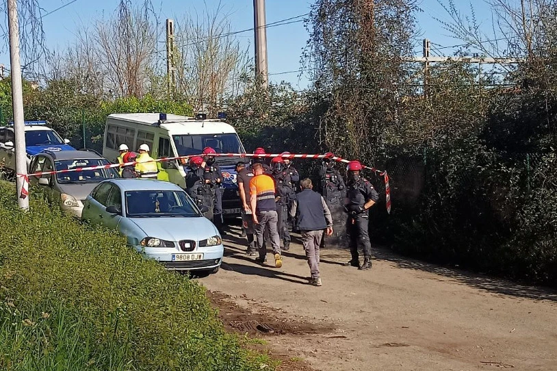 Sestaoko Txirbilenea desalojatu du Poliziak