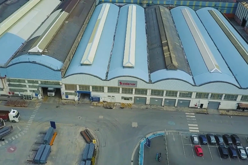 Sidenorren aldi baterako erregulazioa luzatzea adostu dute zuzendaritzak eta gehiengo sindikalak