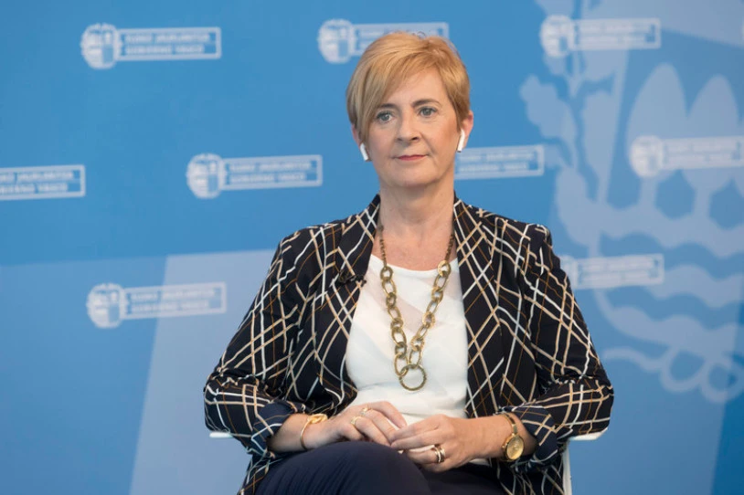 Aholkulari pribatu gisa, 230.000 euroraino kobratu ahal izango ditu Arantxa Tapiak