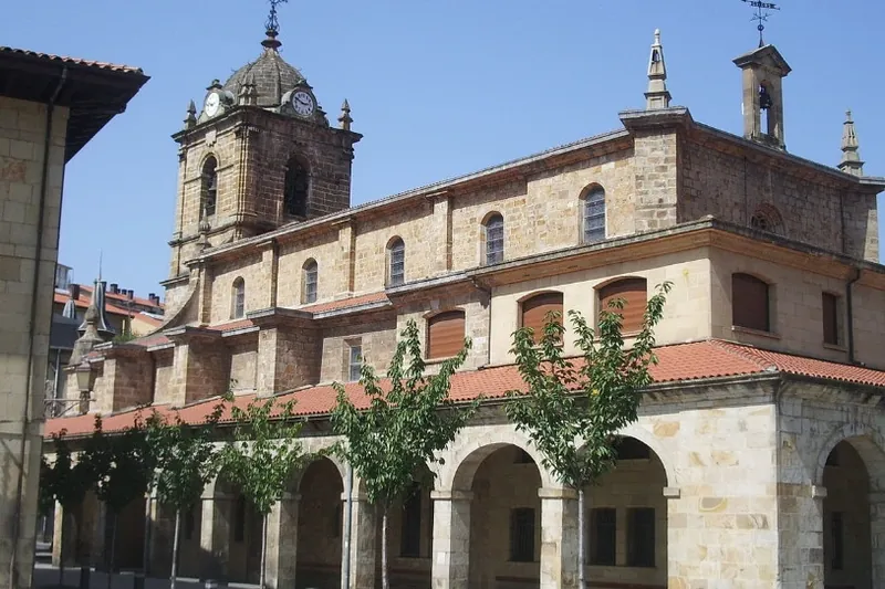 Legazpin, familia bat legez kontra etxegabetzen saiatu da Eliza