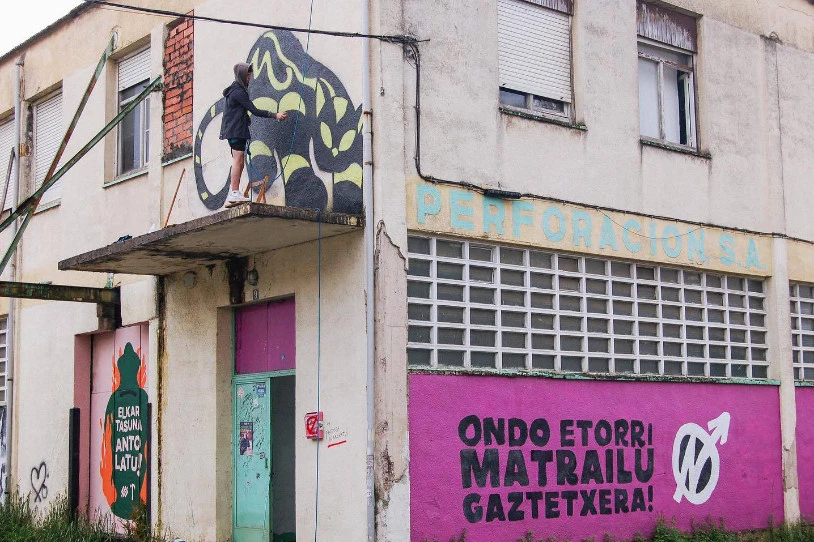 Makrojaialdien ereduari aurre eginez, egitarau bat antolatu du larunbaterako Zornotzako Matrailuk