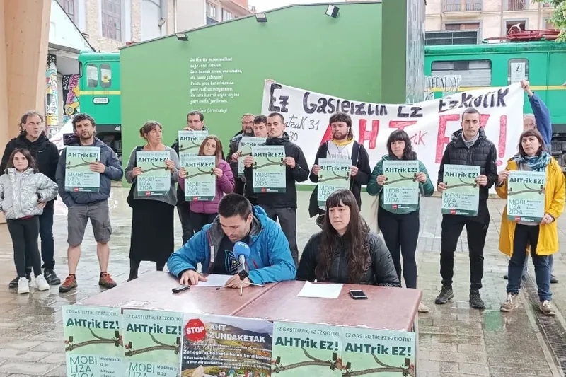 AHTaren aurka mobilizatuko dira Altsasun hilaren 31n