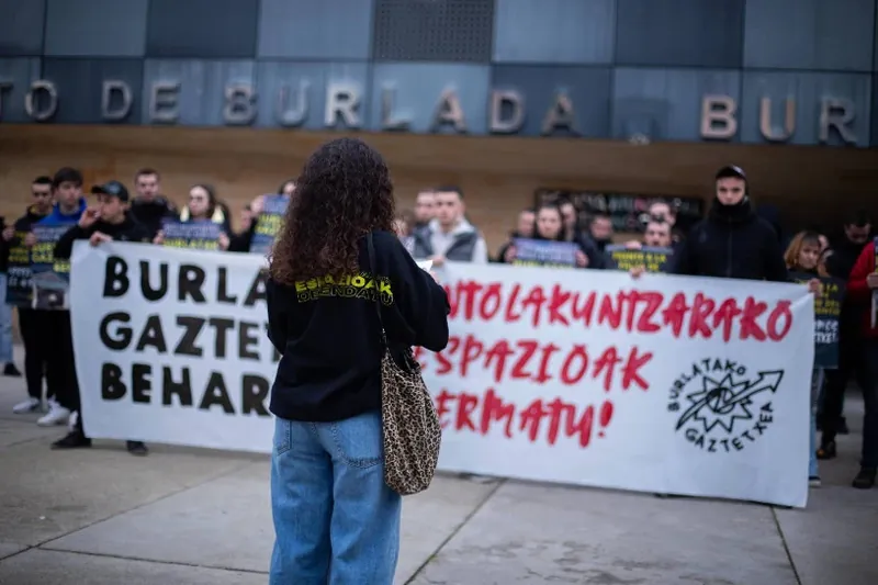 Larunbatean inauguratuko dute Burlatako Gaztetxe berria