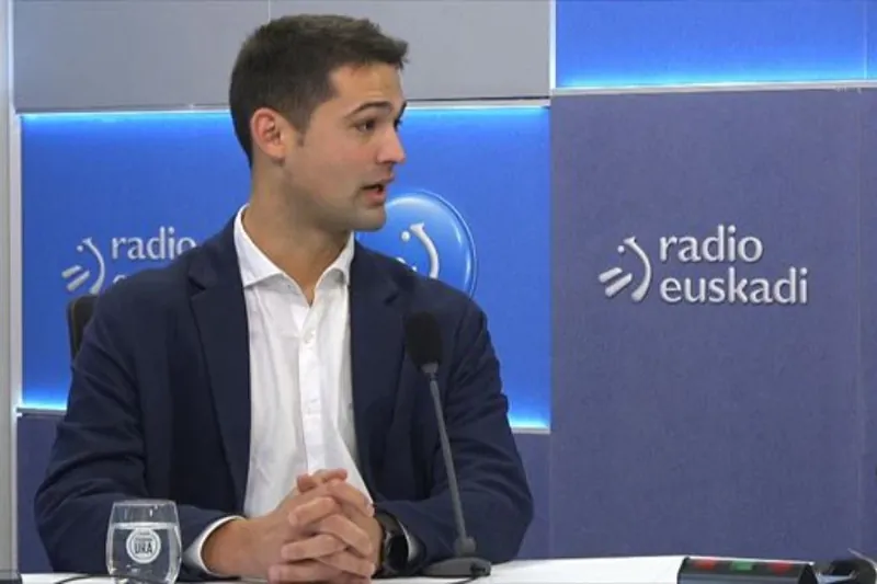Diez Antxustegi (EAJ): "Lana da integraziorako bidea"