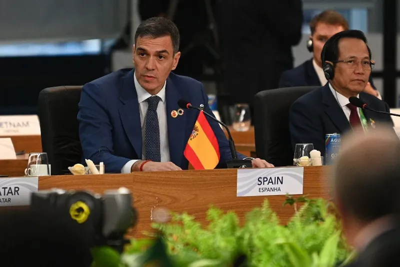 Israelekin armamentu-kontratuak mantentzen ditu Espainiako Gobernuak, Sanchezek Gazaren aldeko "nazioarteko presioa" eskatzen duen bitartean