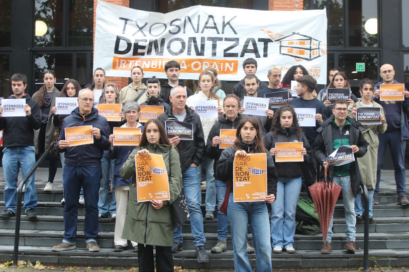 Gasteizko Txosnetako bazterketa politikoaren kontra eta irtenbidearen alde, manifestatzera deitu dute GKSk eta Etxebizitza Sindikatu Sozialistak