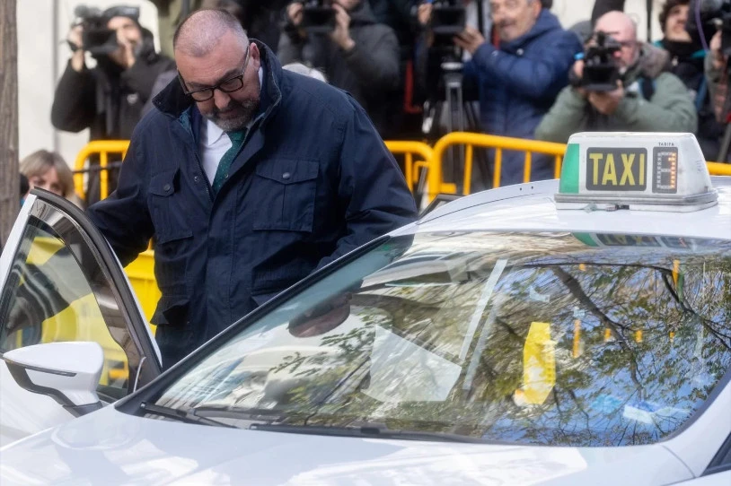 Koldo Garciak emakumeak eskaini zizkion Abalosi asteburu "diskretu" baterako, audio batek erakutsi duenez