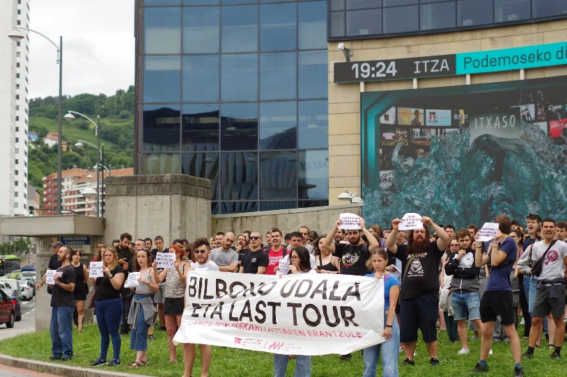 BBK Liven inguruko "lan-gatazka isildua" salatu du Bilboko LASek