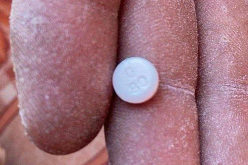 Opioideak Israelgo Estatuak eta AEBek Gazan banatutako "laguntza humanitarioan"