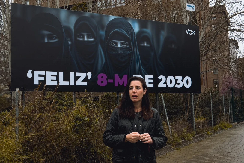 Voxek migratzaileen eta haien seme-alaben kanporatze masiboa defendatu du