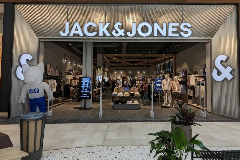Gipuzkoan, Jack&Jonesek greba-eskubidea urratu duela aitortu du epaitegi batek