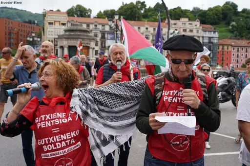 Pentsiodunek asteleheneroko mobilizazioei ekingo diete irailaren 1ean