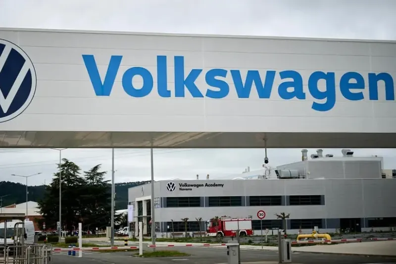 Langile batek bizia galdu du Nafarroako Volkswagenen