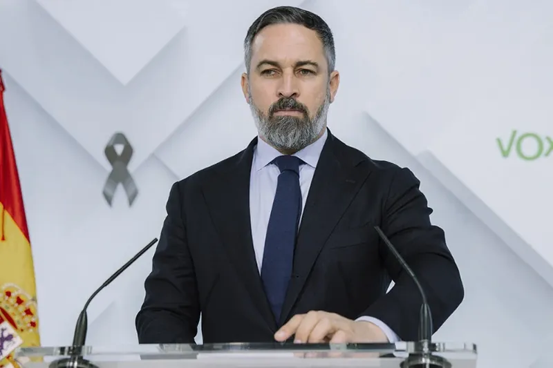 Open Armsen ontzia "konfiskatzera eta hondoratzera" deitu du Voxek