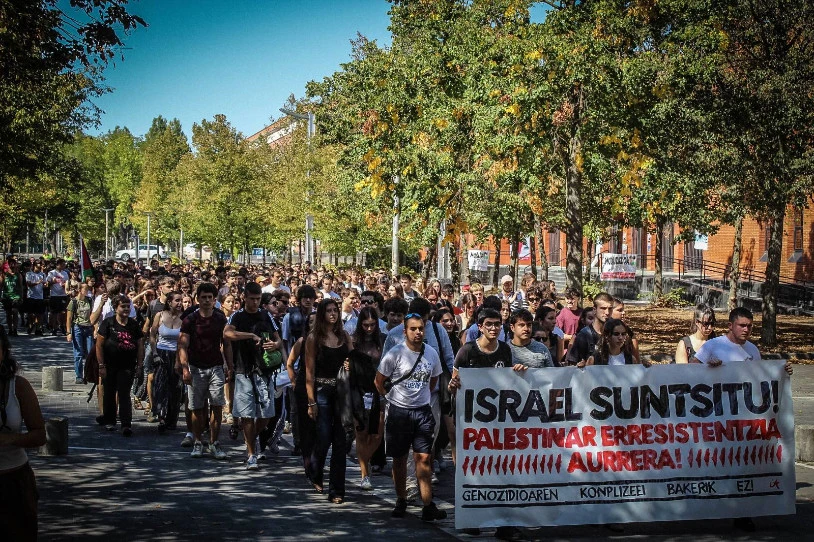 Urriaren 2ko ikasle-greba: hona hemen biharko mobilizazio-deialdiak