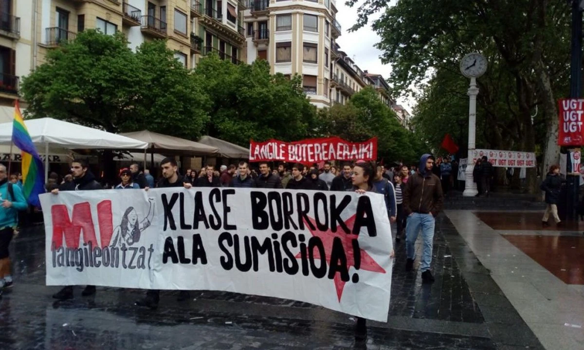 M1 Langileontzat plataformako kideek, bigarrenez, mobilizazioa antolatu dute Maiatzaren Lehenean Donostian
